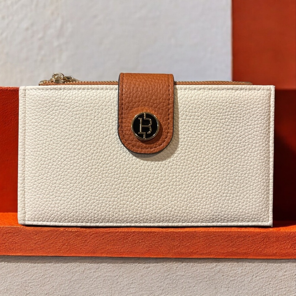 BOSTANTEN Leather Wallet, RFID Blocking, Bifold, With Two Zipper Pockets,
NWOT